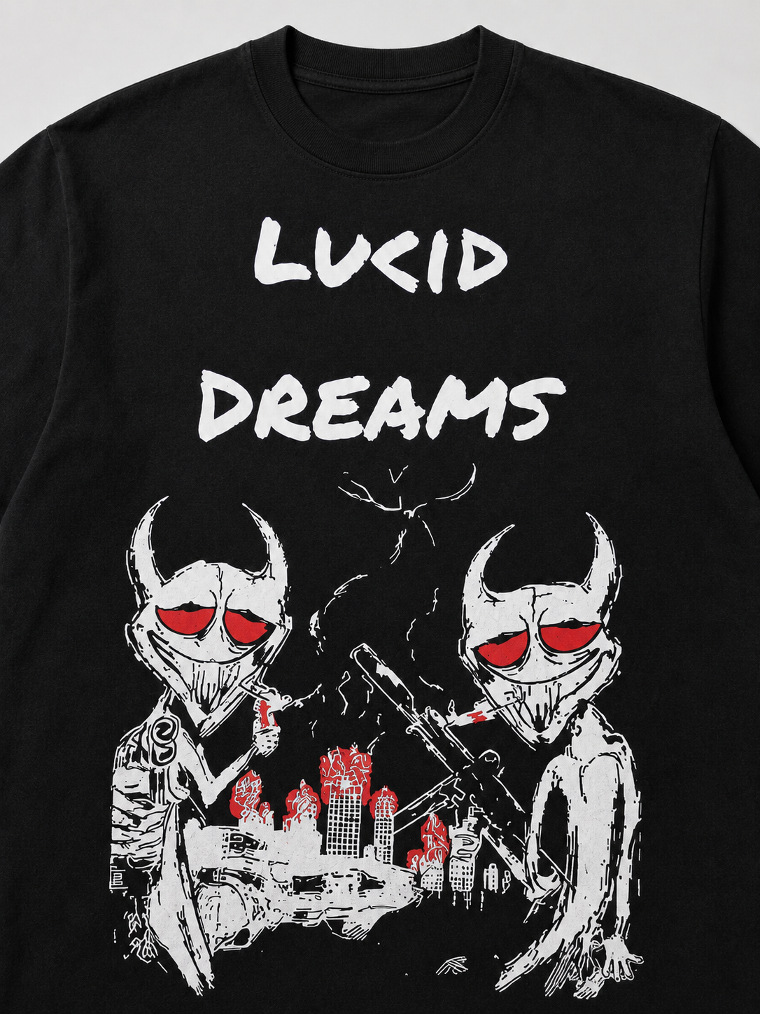 LUCID DREAMS OVERSIZED TSHIRT