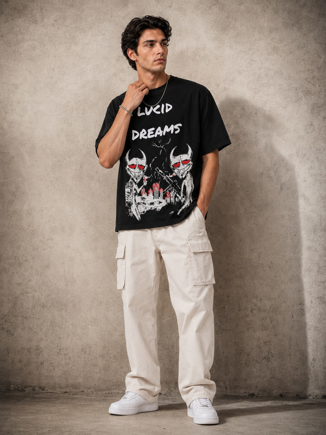 LUCID DREAMS OVERSIZED TSHIRT